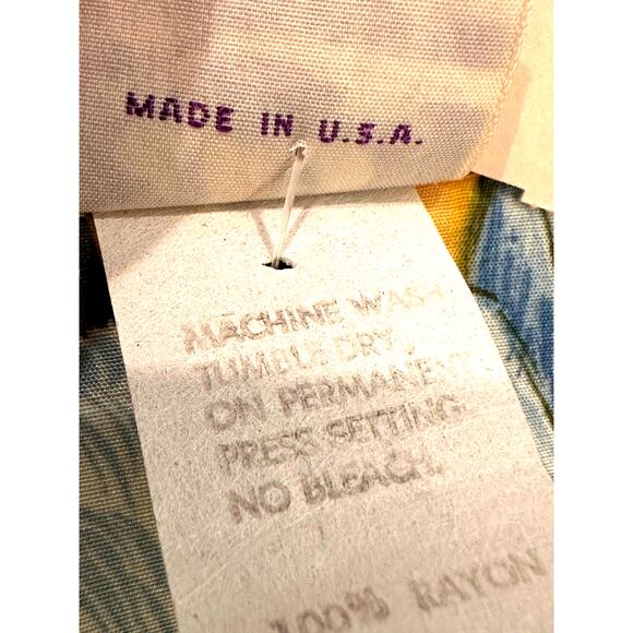 Sundek Vintage Men’s Size Large Rayon Hawaiian Shirt Excellent Condition w/Tags - Picture 8 of 10